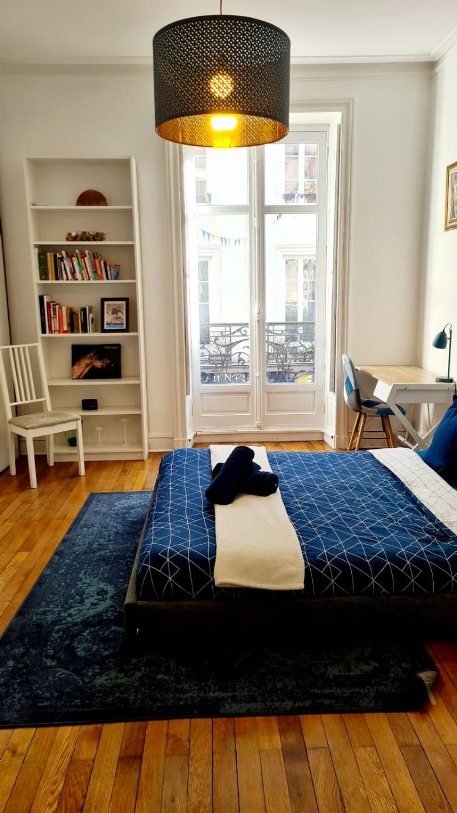 Апартаменты L'Haussmannien - Hyper Centre - Bords De L'Erdre Нант Экстерьер фото